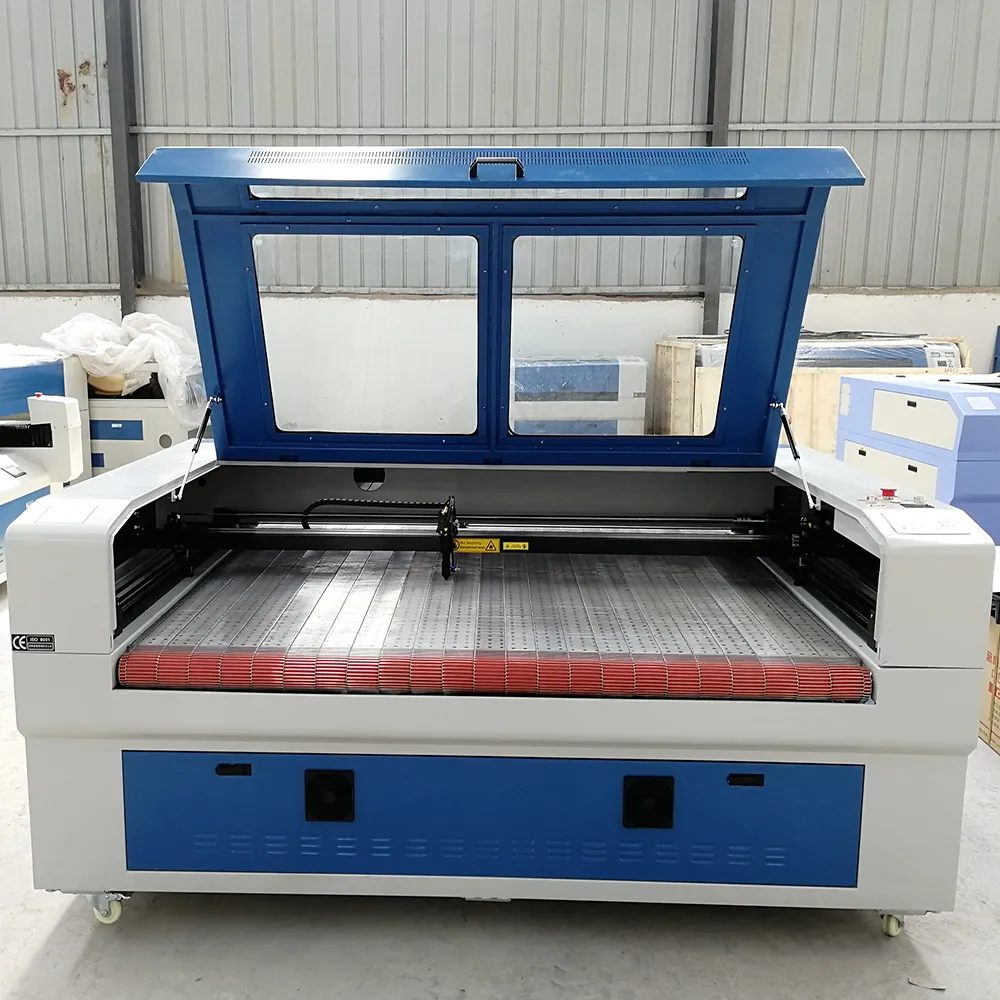 1810 Auto-Feeding CO2 Laser Engraving Machine 3 1810 Auto-Feeding CO2 Laser Engraving Machine