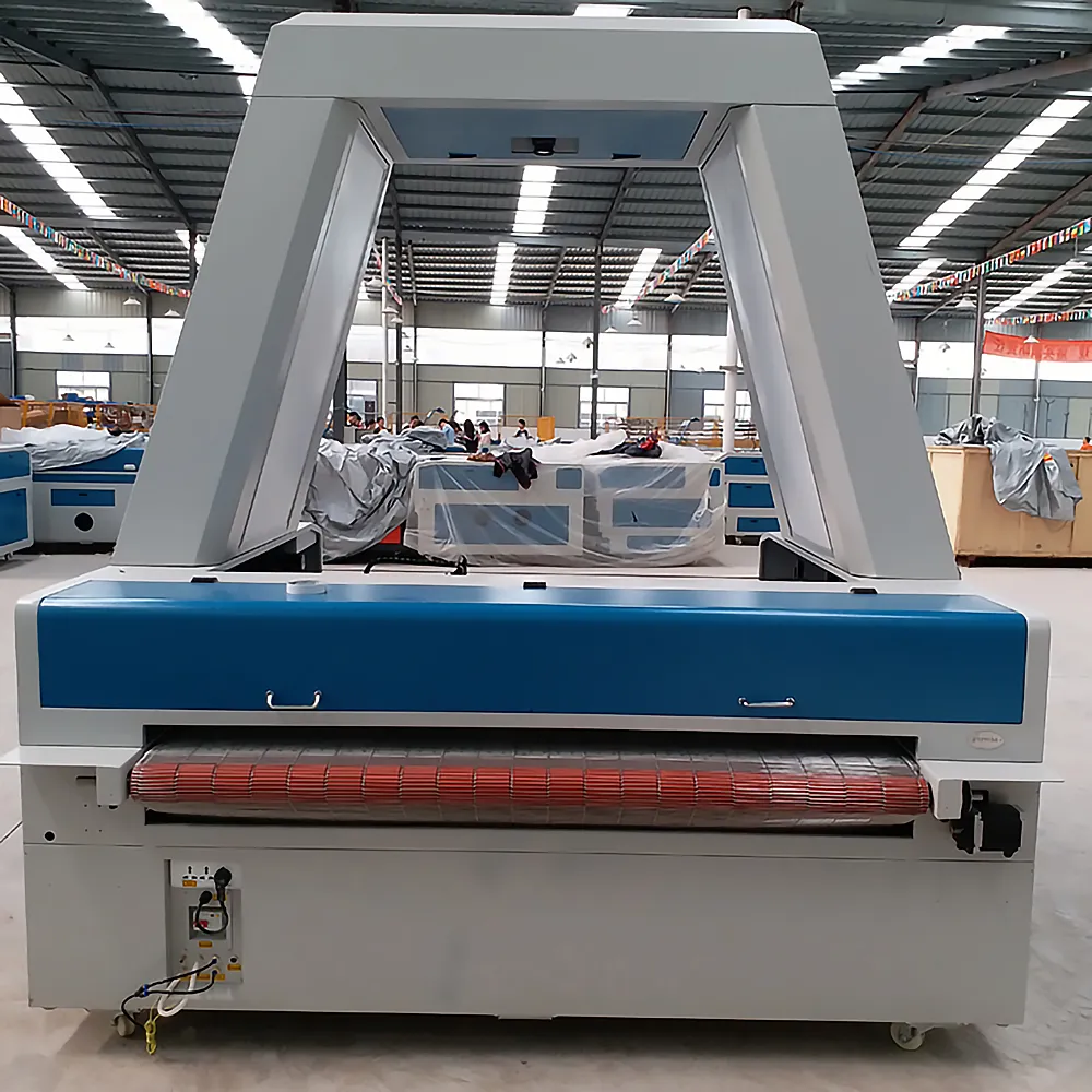 1610 CCD CO2 Laser Engraving Machine with Auto-Feeding 11 1610 CCD CO2 Laser Engraving Machine with Auto-Feeding