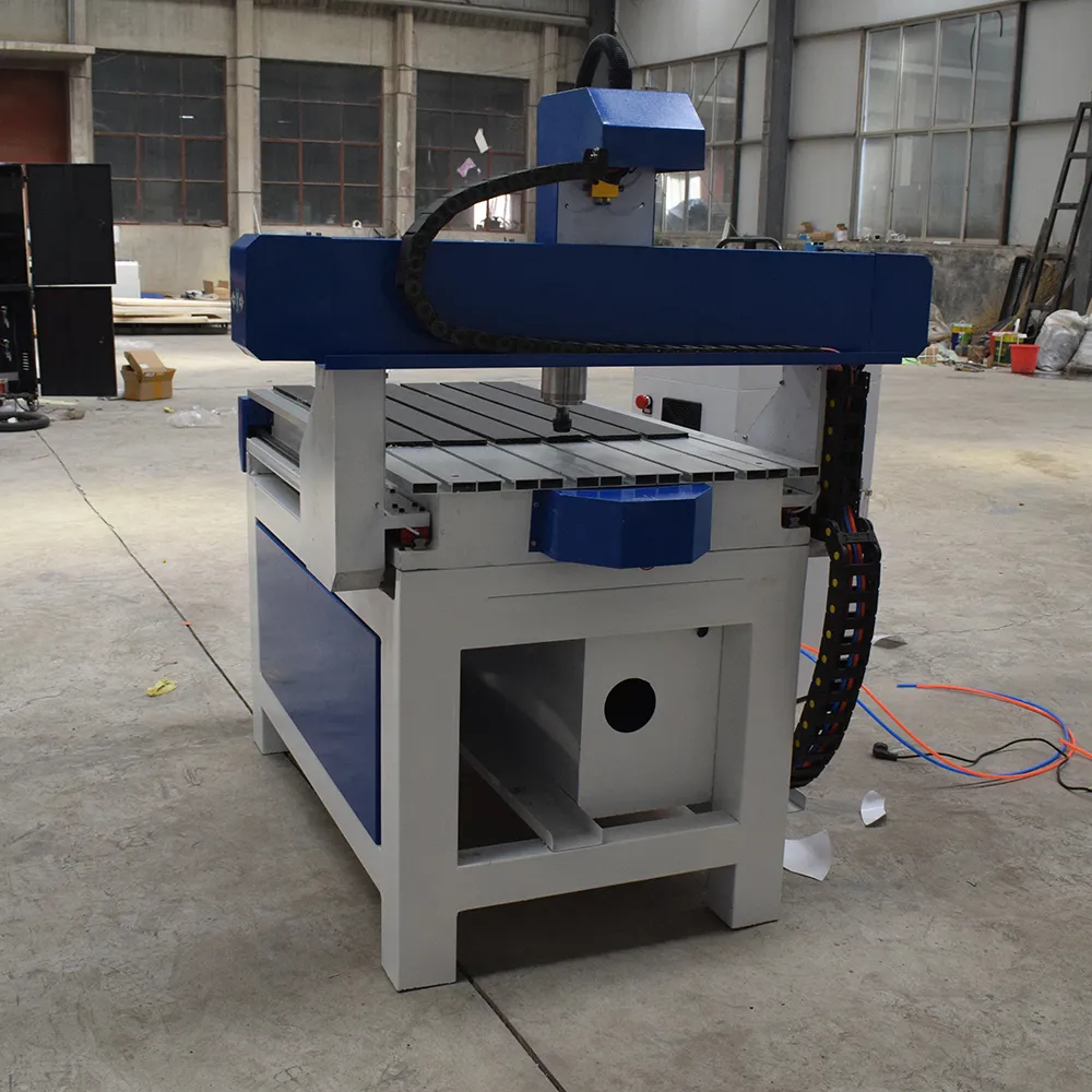 YH6090 CNC Router with Aluminum T-Slot Table for Advertising 11 Multi-angle views of the YH6090 CNC advertising router (featuring an aluminum T-slot table)