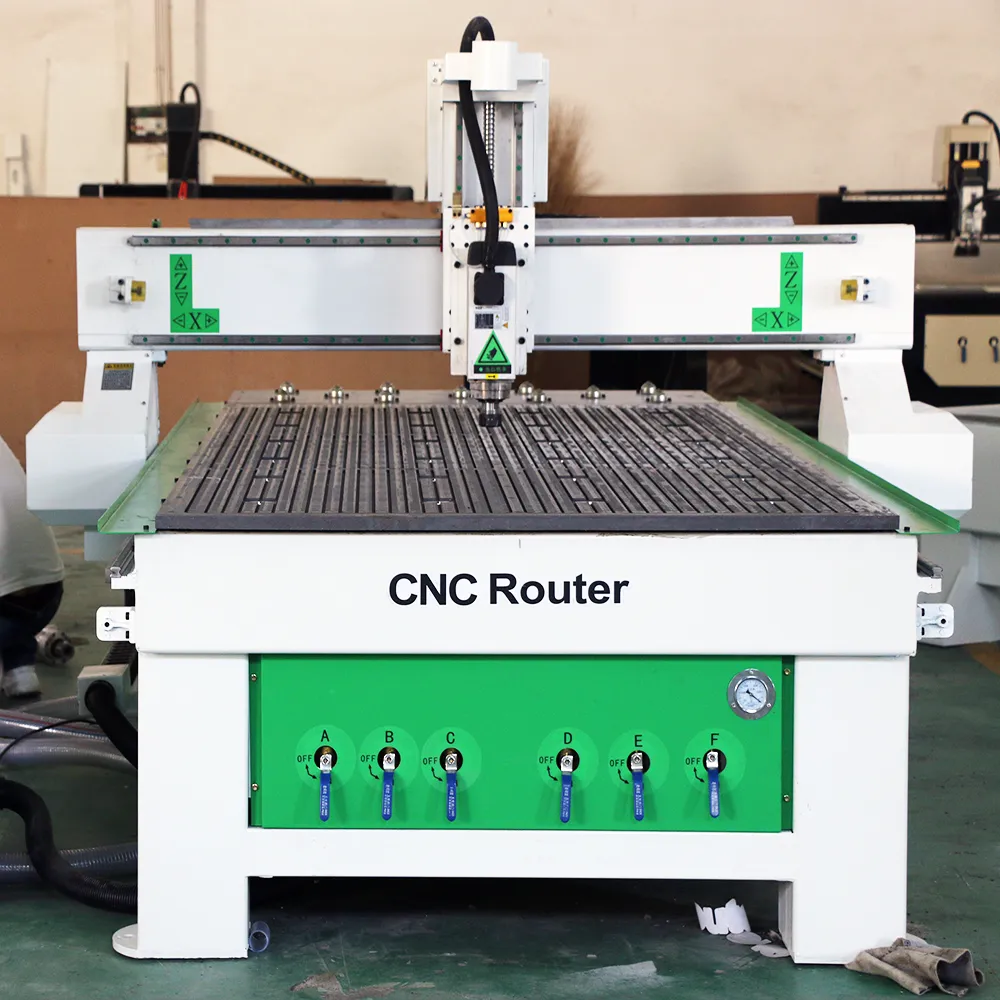 Affordable 4x8 CNC Router with Auto Vacuum Table for Woodworking 3 Front view of the YH1325 woodworking CNC router with vacuum table