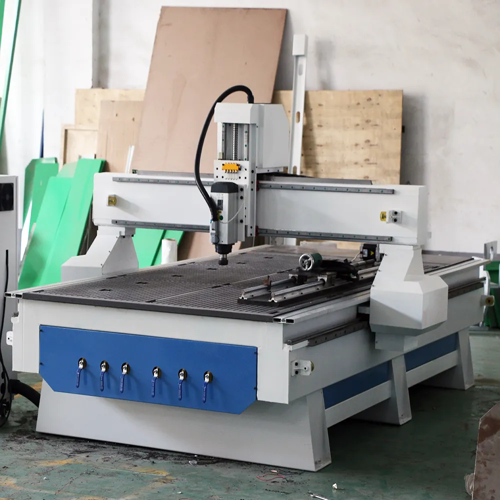 1325 Single-Head CNC Router with Rotary Axis & Vacuum+T-Slot Table 3 YIHAICNC 1325 CNC wood router with 4th axis rotary device, hybrid vacuum T-slot table, and standalone control cabinet
