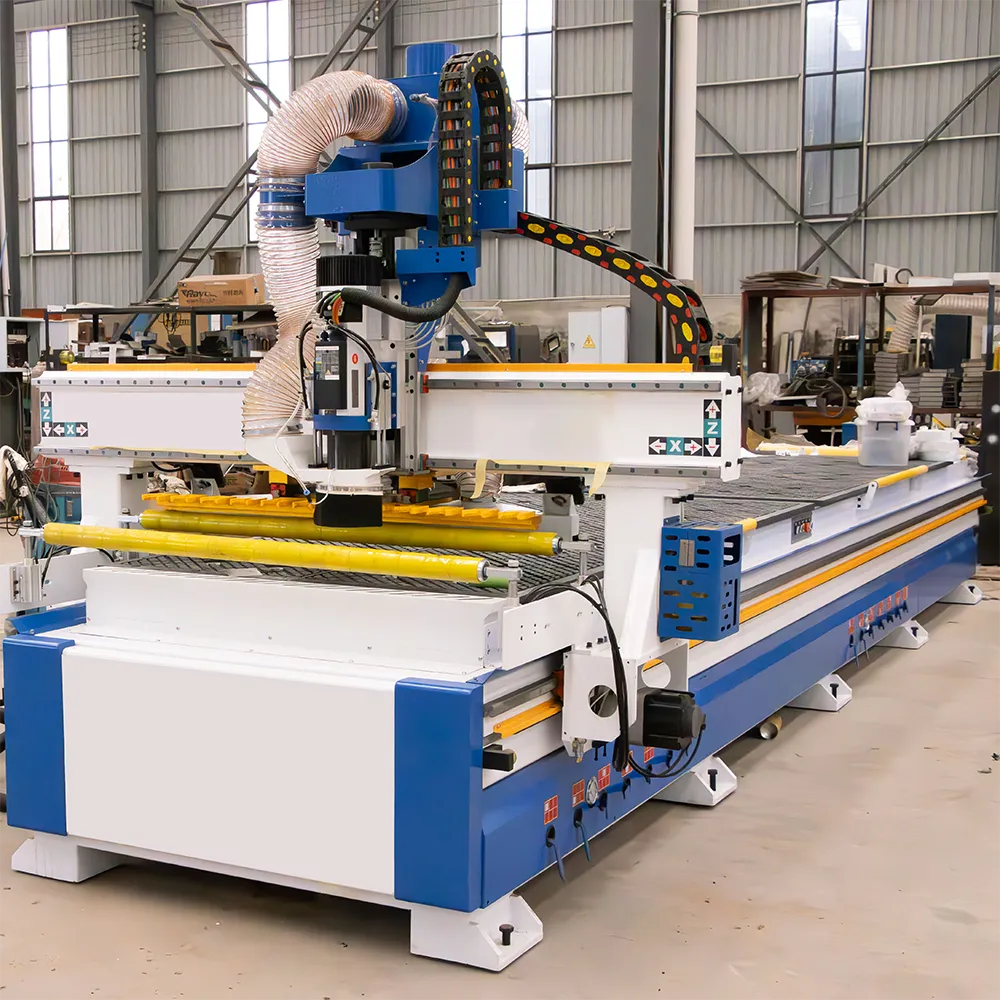 Automatic 7x20 CNC Router With Auto Loader & 12-Tool ATC For Mass Production 3 Three-quarter view of YIHAICNC 7x20 CNC nesting router with 2000x6000mm dual-station vacuum bed and auto press rollers