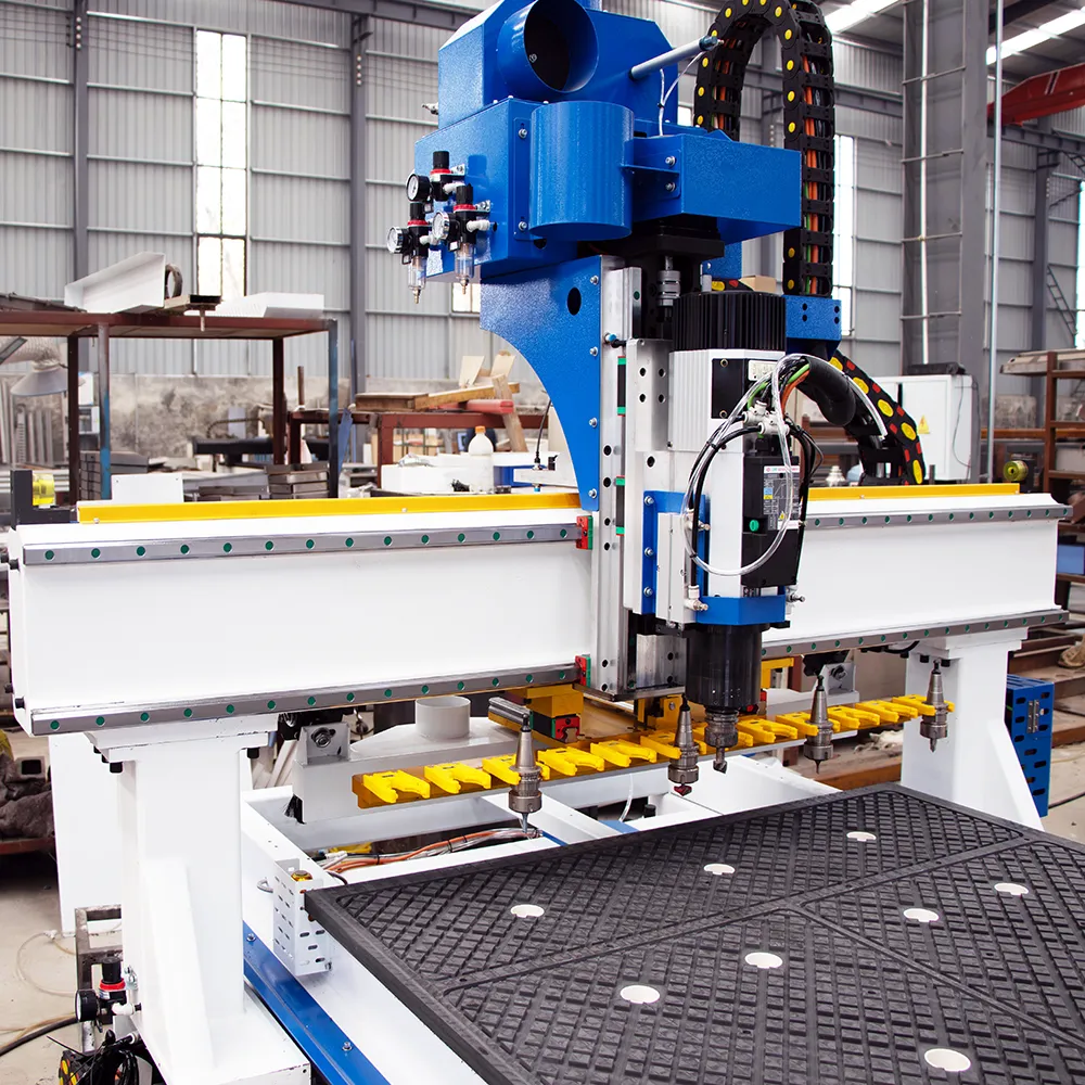 Automatic 7x20 CNC Router With Auto Loader & 12-Tool ATC For Mass Production 9 Detailed view of 9KW air-cooled ATC spindle and gantry-traveling 12-tool linear rack with yellow polymer forks